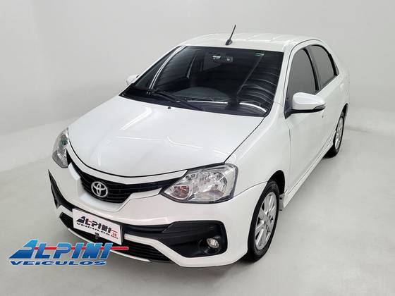 TOYOTA ETIOS 1.5 XLS SEDAN 16V FLEX 4P AUTOMÁTICO TOYOTA ETIOS 1.5 XLS SEDAN 16V FLEX 4P AUTOMÁTICO